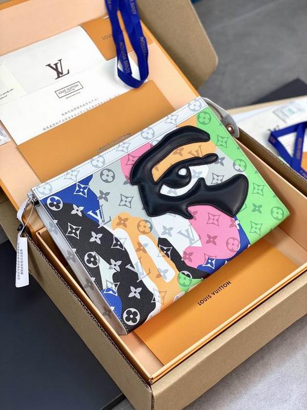 LV Wallets 37